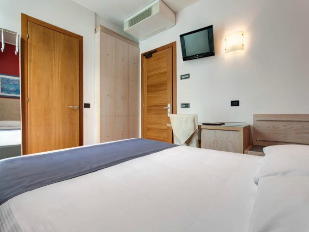 Victoria Frontemare Beach & Spa Hotel Jesolo Экстерьер фото