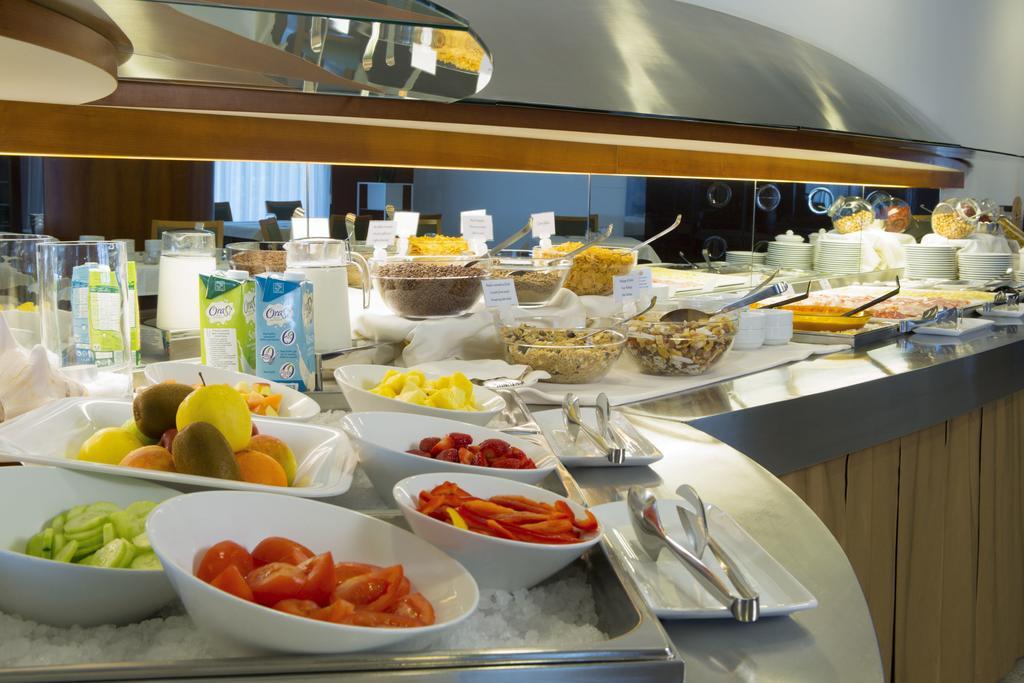Victoria Frontemare Beach & Spa Hotel Jesolo Экстерьер фото