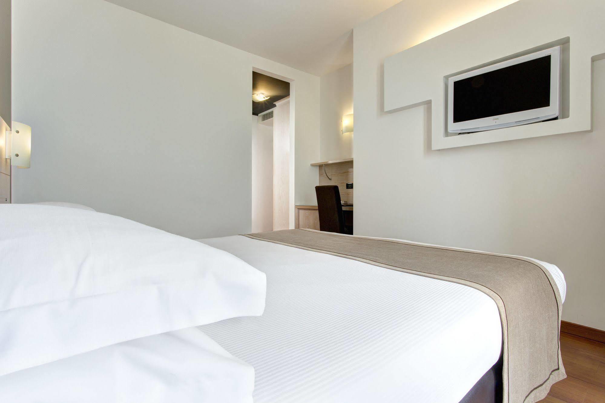 Victoria Frontemare Beach & Spa Hotel Jesolo Экстерьер фото